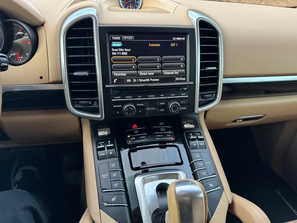 2014 Porsche 958 Cayenne - Image 10 of 11