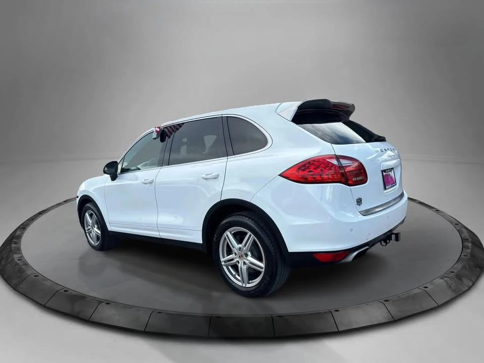 2014 Porsche 958 Cayenne - Image 7 of 15