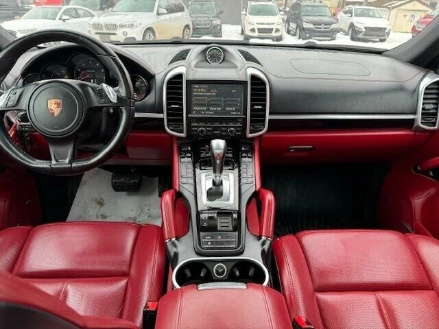 2014 Porsche 958 Cayenne - Image 8 of 20