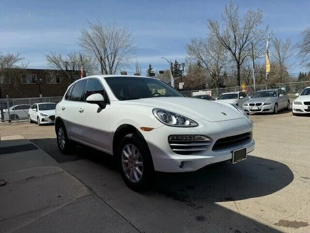 2014 Porsche 958 Cayenne - Image 4 of 20