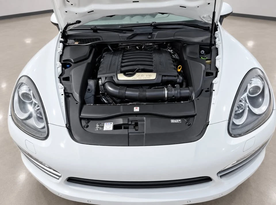 2014 Porsche 958 Cayenne - Image 8 of 8