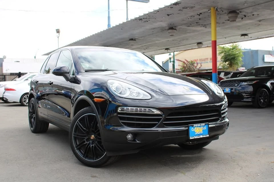 2014 Porsche 958 Cayenne - Image 3 of 18