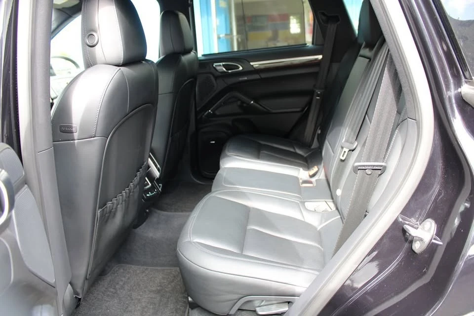 2014 Porsche 958 Cayenne - Image 6 of 18