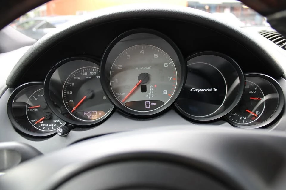 2014 Porsche 958 Cayenne - Image 17 of 18