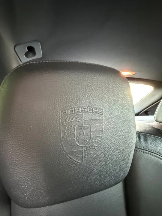 2014 Porsche 958 Cayenne - Image 15 of 18