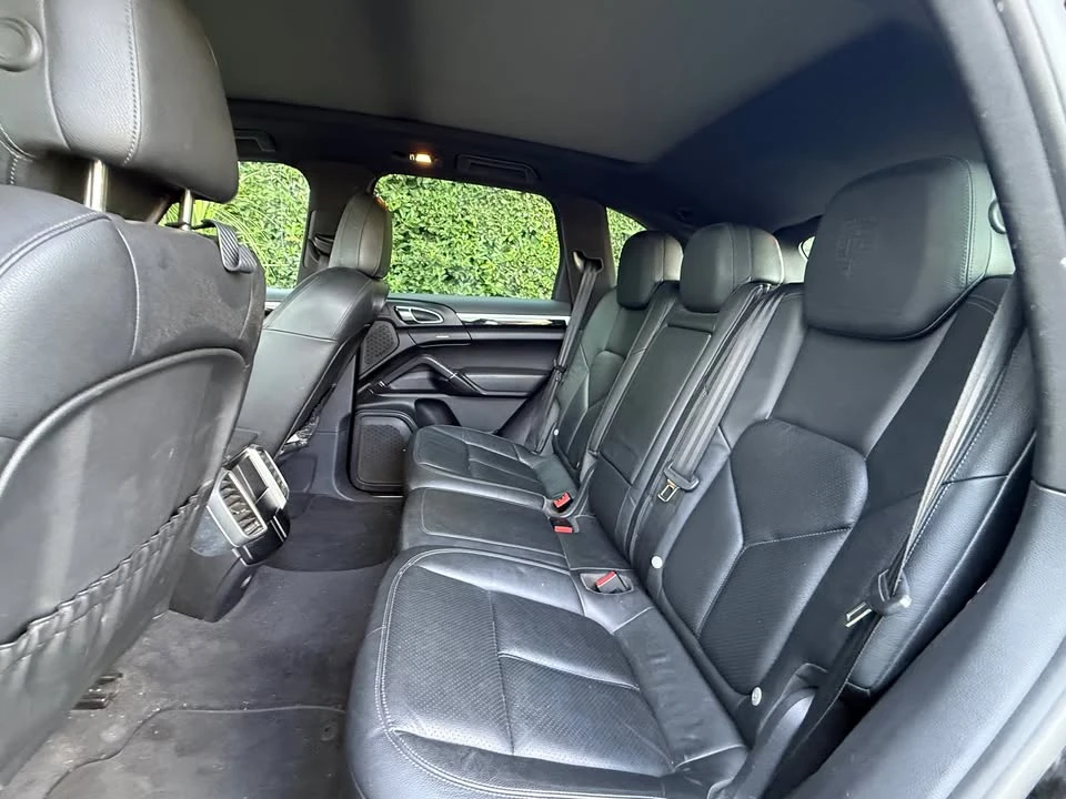 2014 Porsche 958 Cayenne - Image 14 of 18
