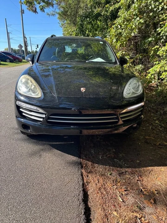 2014 Porsche 958 Cayenne - Image 2 of 11
