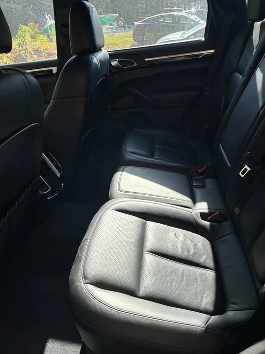 2014 Porsche 958 Cayenne - Image 8 of 11