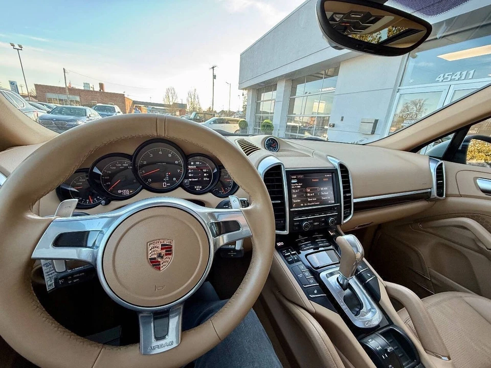 2014 Porsche 958 Cayenne - Image 17 of 21