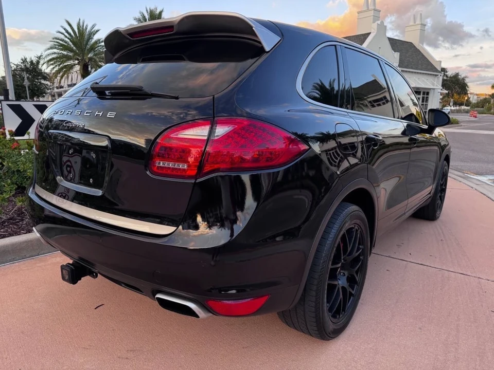 2014 Porsche 958 Cayenne - Image 7 of 21