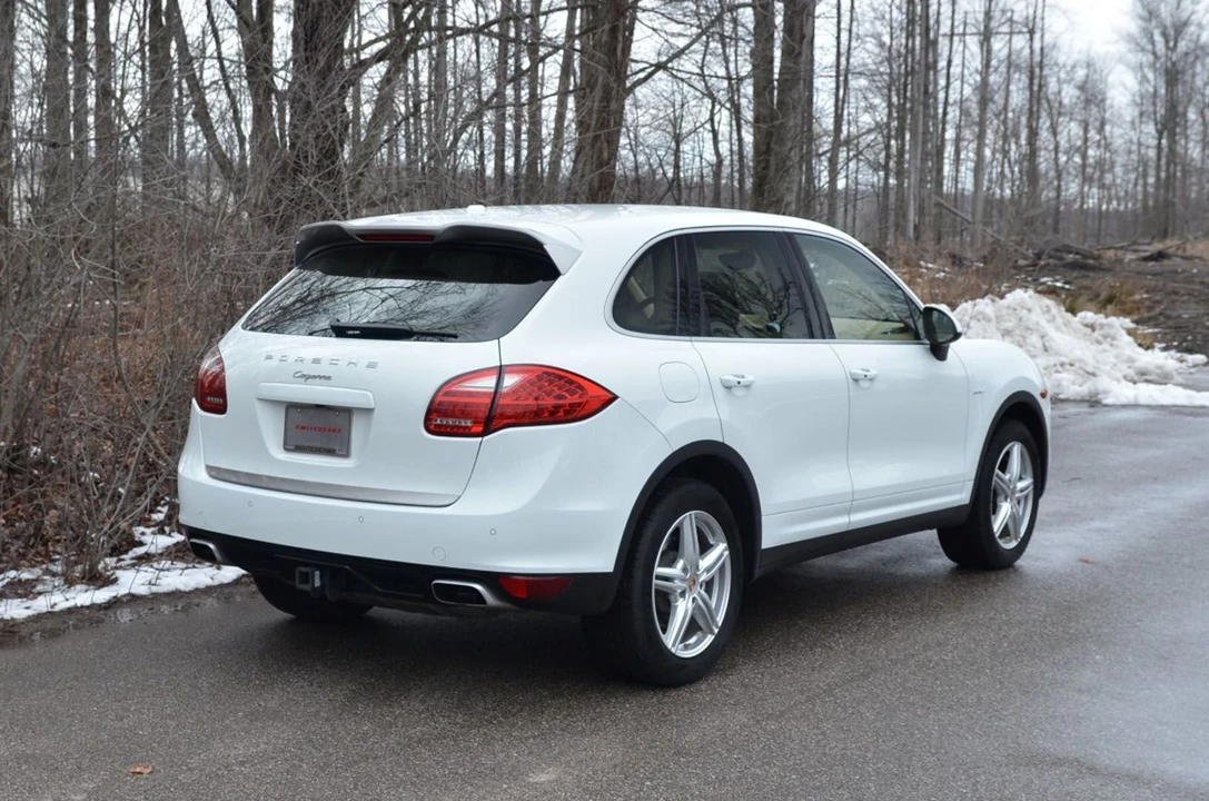 2014 Porsche 958 Cayenne Diesel - Image 4 of 14