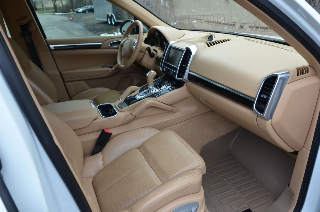 2014 Porsche 958 Cayenne Diesel - Image 12 of 14