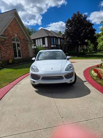2014 Porsche 958 Cayenne - Image 6 of 17