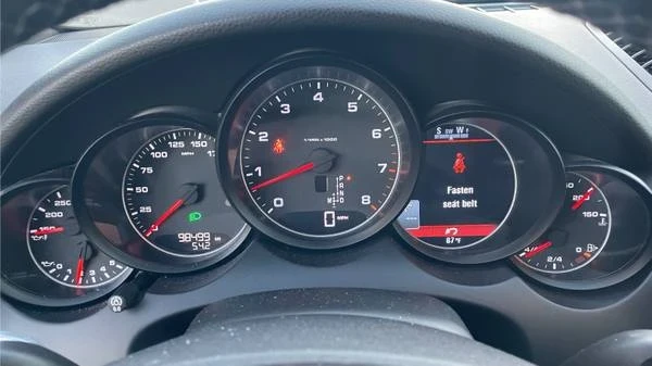 2014 Porsche 958 Cayenne - Image 16 of 21