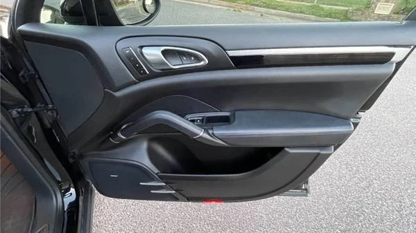 2014 Porsche 958 Cayenne - Image 20 of 21