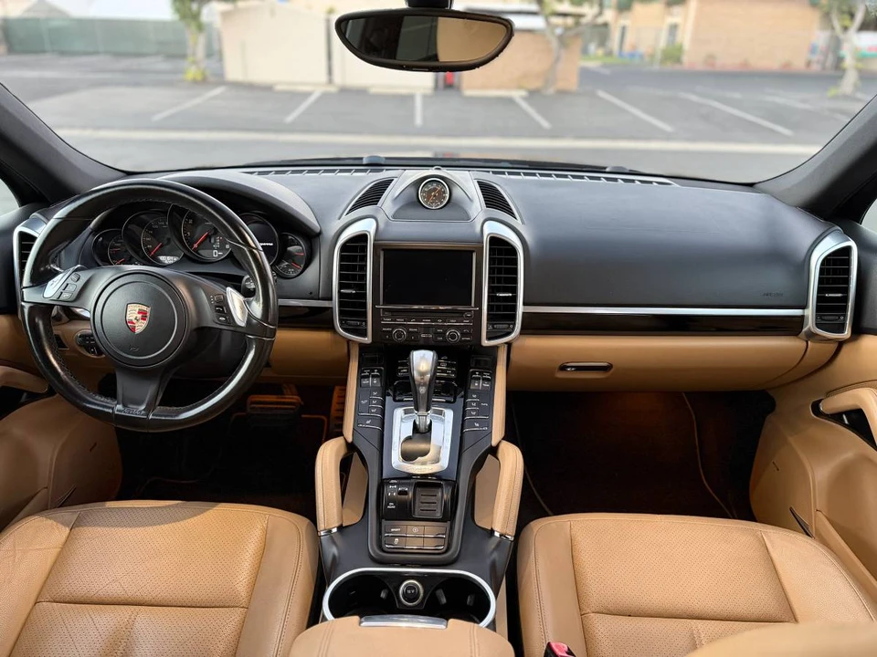 2014 Porsche 958 Cayenne - Image 7 of 14