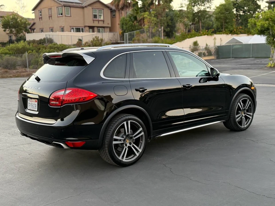 2014 Porsche 958 Cayenne - Image 3 of 14