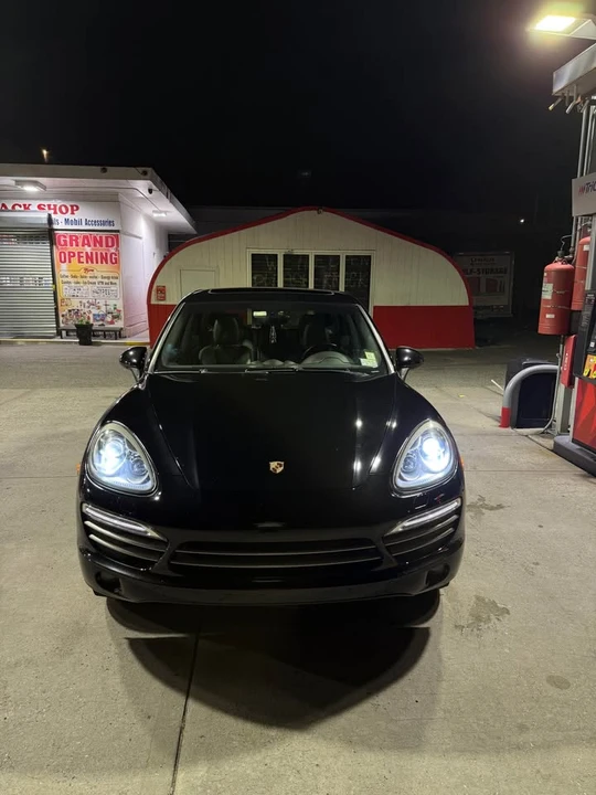 2014 Porsche 958 Cayenne - Image 4 of 16
