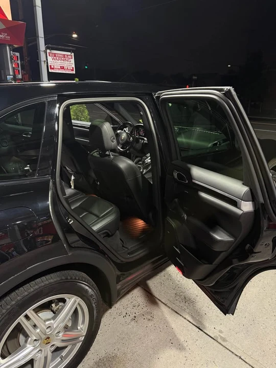 2014 Porsche 958 Cayenne - Image 11 of 16