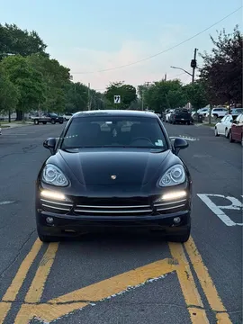 2014 Porsche Cayenne Platinum Edition