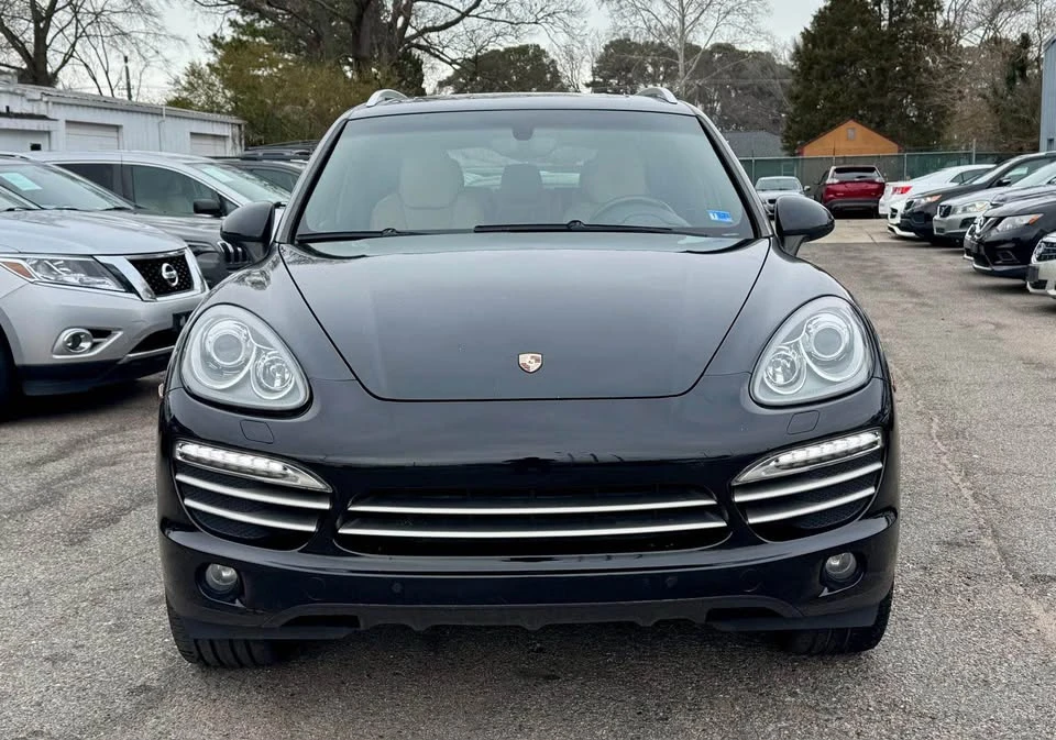 2014 Porsche 958 Cayenne - Image 2 of 20