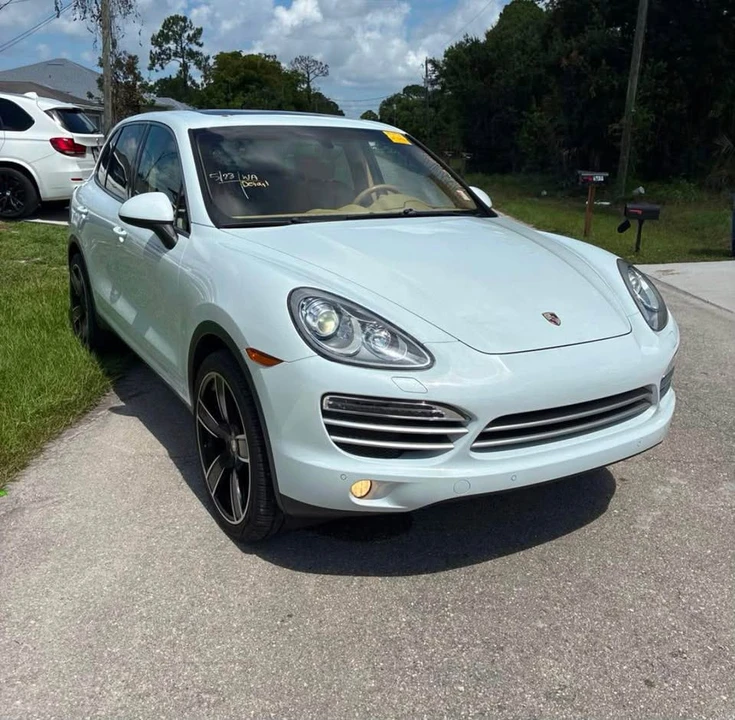 2014 Porsche 958 Cayenne - Image 15 of 20