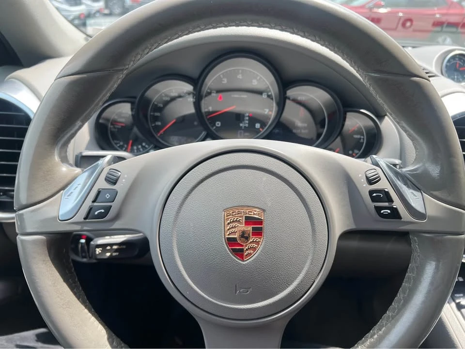 2014 Porsche 958 Cayenne - Image 10 of 14
