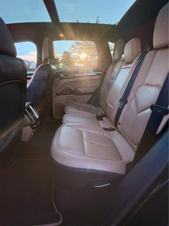 2014 Porsche 958 Cayenne - Image 8 of 13