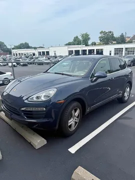 2014 Porsche Cayenne Platinum Edition Sport Utility 4D