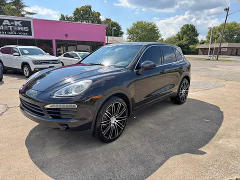 2014 Porsche Cayenne Platinum Edition Sport Utility 4D