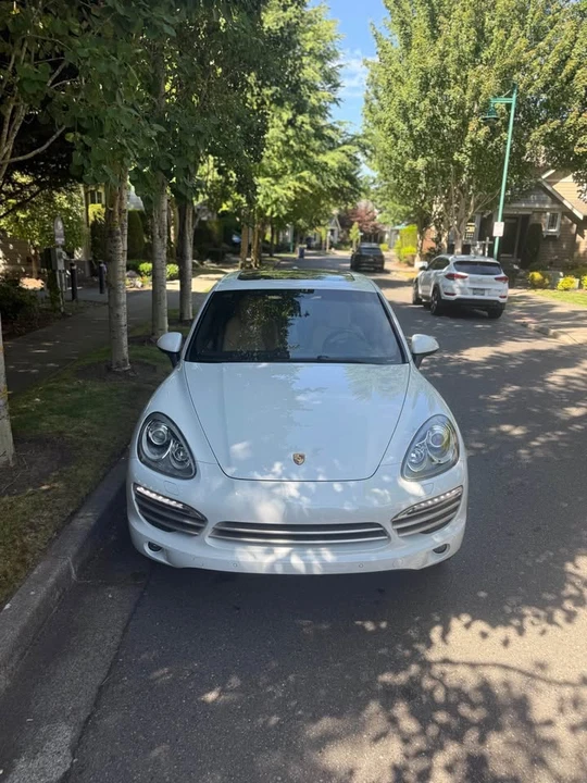 2014 Porsche 958 Cayenne - Image 3 of 20