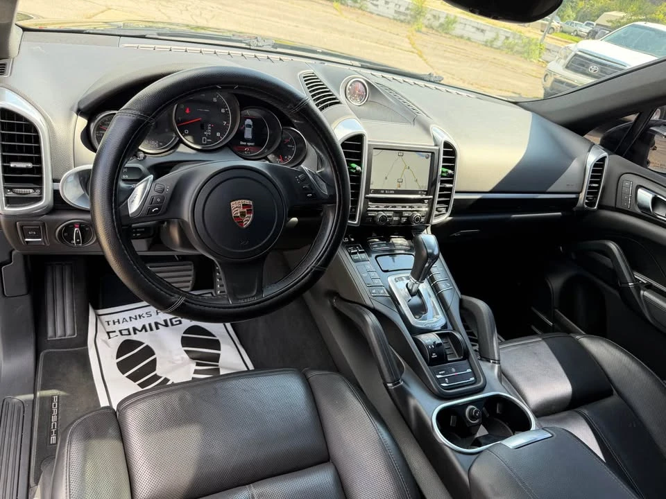 2014 Porsche 958 Cayenne - Image 10 of 18