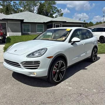 2014 Porsche Cayenne Platinum Edition Sport Utility 4D