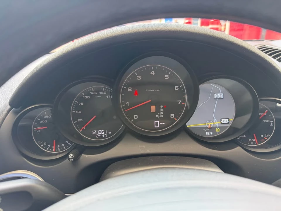 2014 Porsche 958 Cayenne - Image 17 of 18