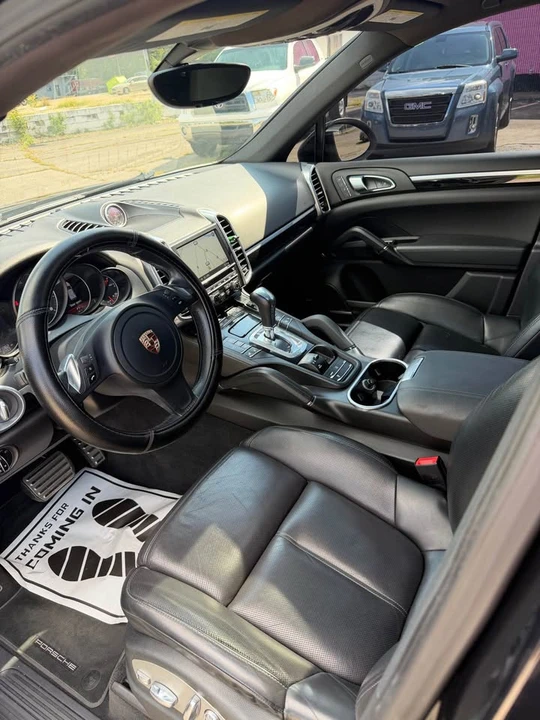 2014 Porsche 958 Cayenne - Image 11 of 18