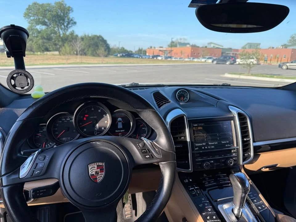 2014 Porsche 958 Cayenne - Image 7 of 7
