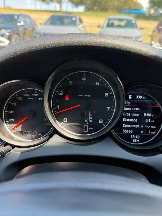 2014 Porsche 958 Cayenne - Image 16 of 16