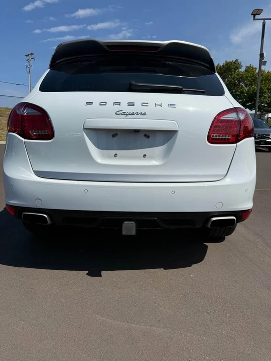 2014 Porsche 958 Cayenne - Image 4 of 16