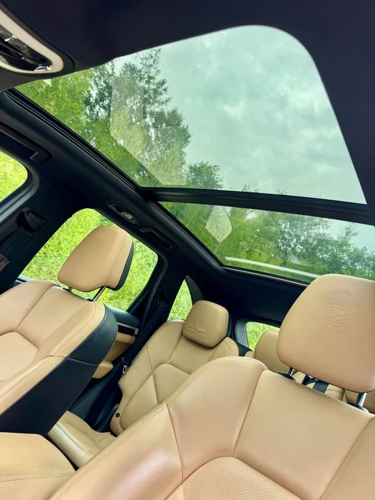 2014 Porsche 958 Cayenne - Image 15 of 16