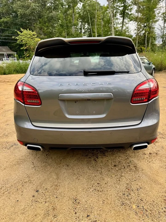 2014 Porsche 958 Cayenne - Image 6 of 16