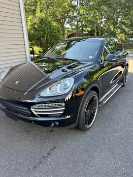 2014 Porsche Cayenne Platinum Edition Sport Utility 4D