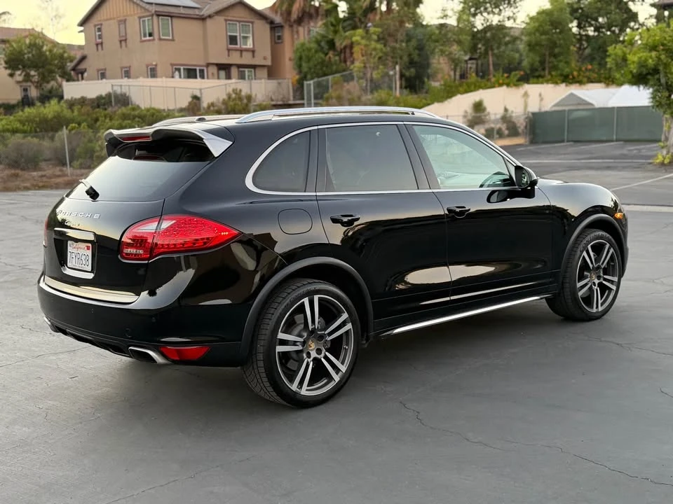 2014 Porsche 958 Cayenne - Image 3 of 15