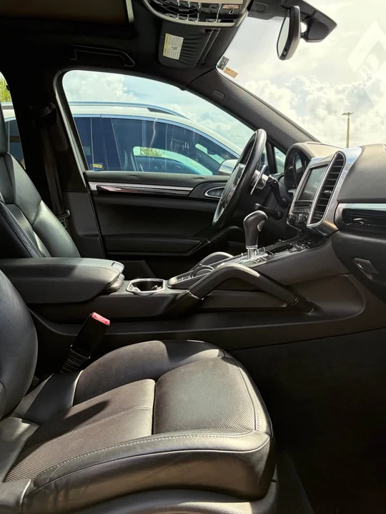 2014 Porsche 958 Cayenne - Image 15 of 15