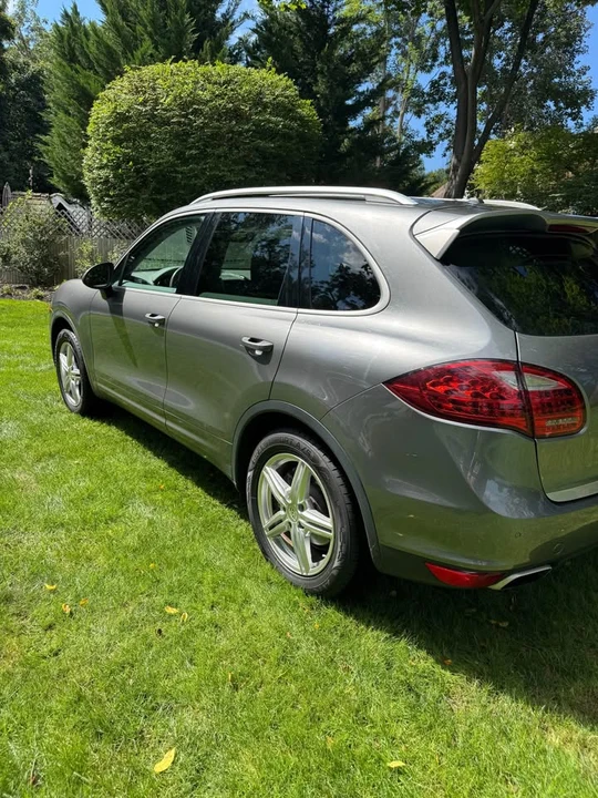 2014 Porsche 958 Cayenne - Image 5 of 16