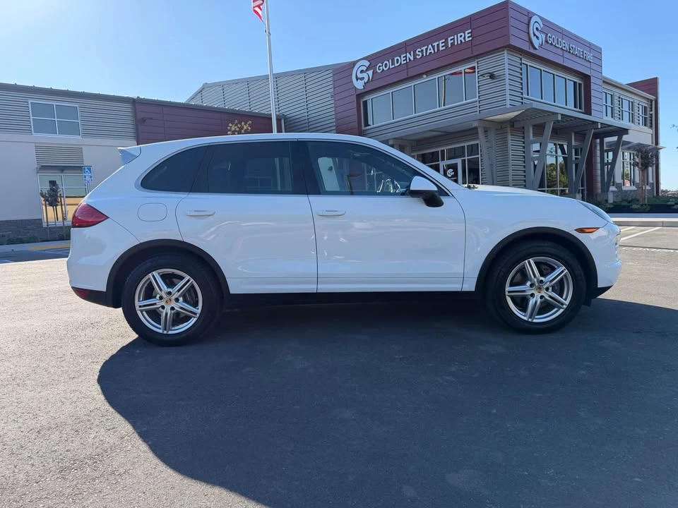 2014 Porsche 958 Cayenne - Image 5 of 11