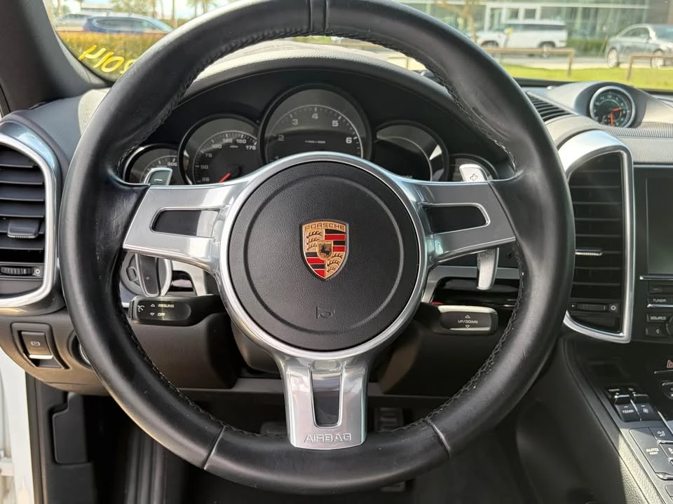2014 Porsche 958 Cayenne - Image 6 of 15