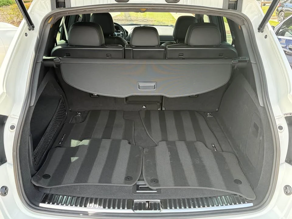 2014 Porsche 958 Cayenne - Image 13 of 15