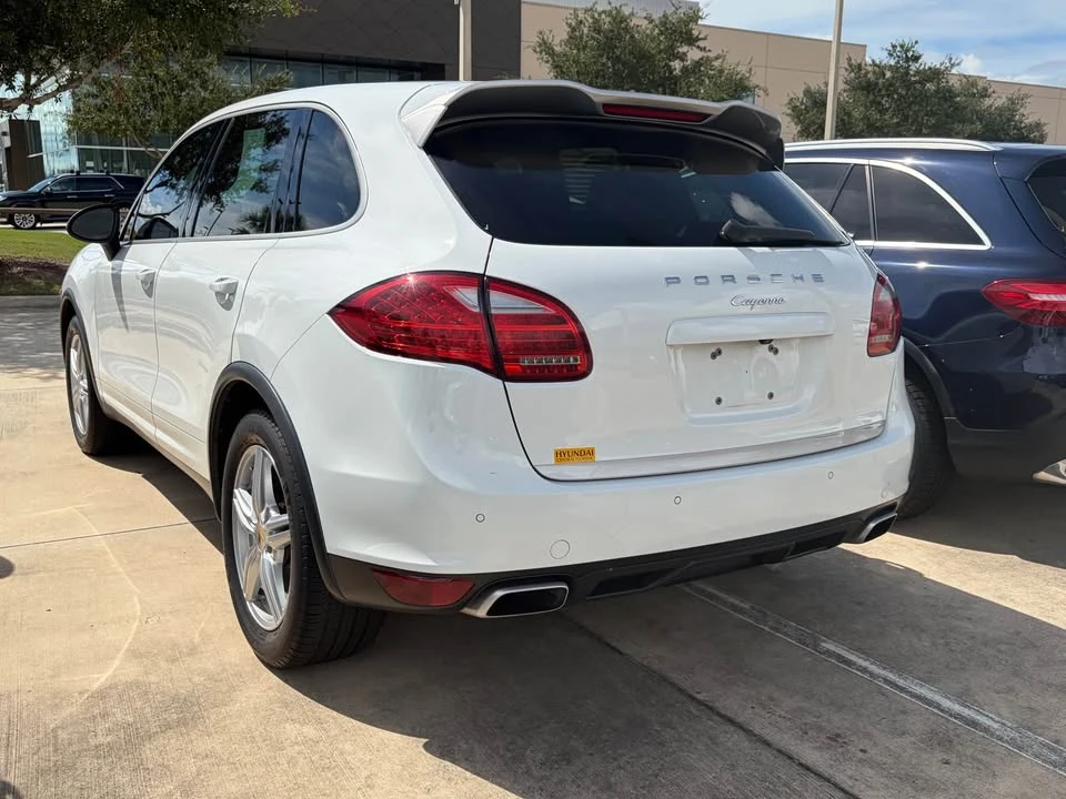 2014 Porsche 958 Cayenne - Image 11 of 15