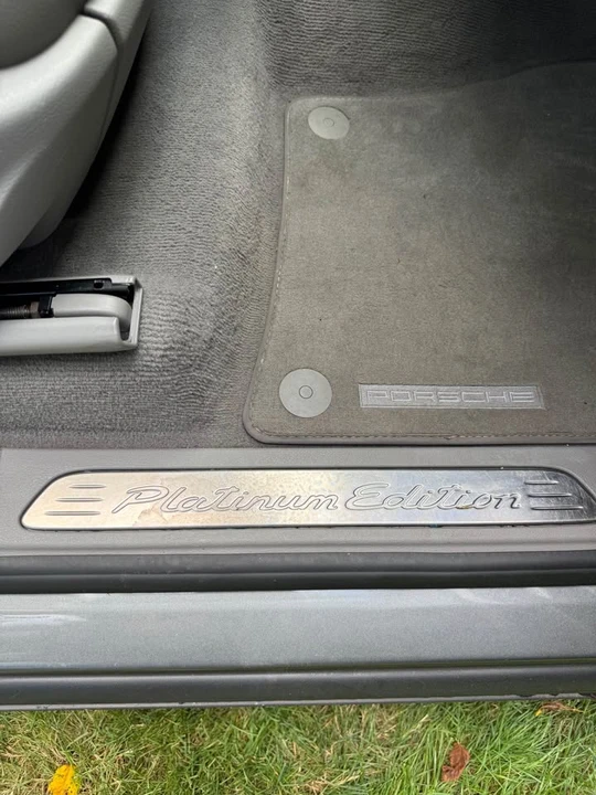 2014 Porsche 958 Cayenne - Image 16 of 16