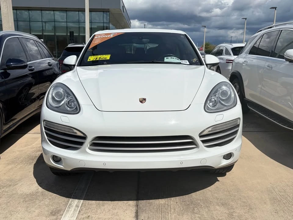 2014 Porsche 958 Cayenne - Image 2 of 15
